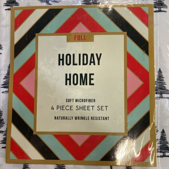 Other - Cozy  Cotton Flannel Black and White Vintage 4-Piece Sheets. Full